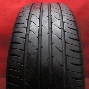 【送料無料】215/45R18 新品輸入タイヤ(スタッドレス) 18インチ未使用